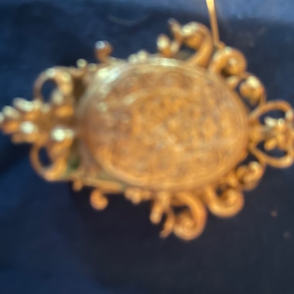 Vintage Gold Breech - Picture 5 of 7